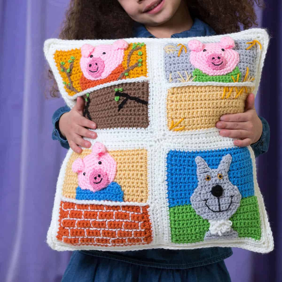 Three Little Pigs Crochet Story Pillow Pattern