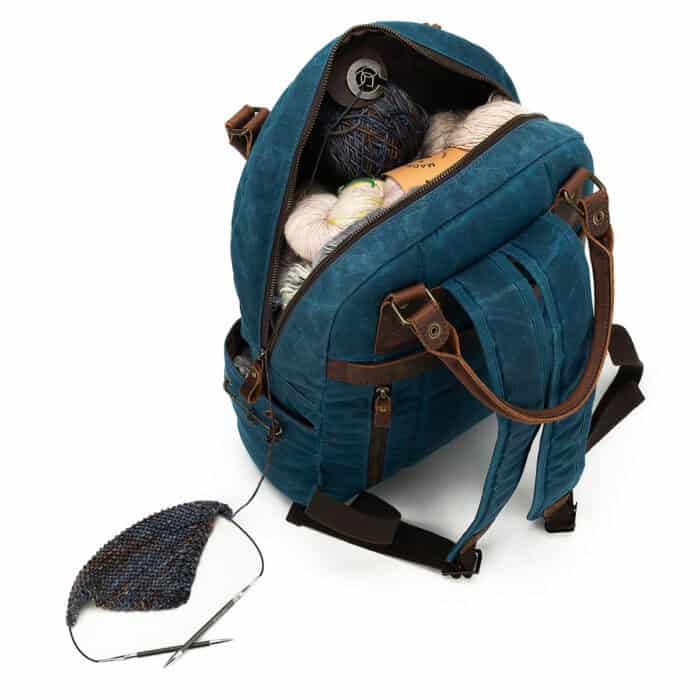 Della Q Makers' Backpack - Yarn on the Go