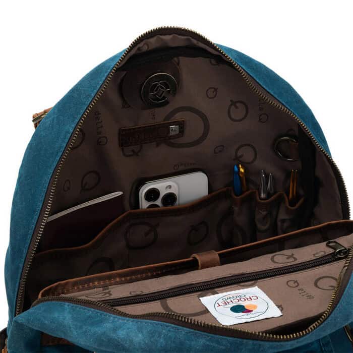 Della Q Makers' Backpack - Haul Your Internet Connections