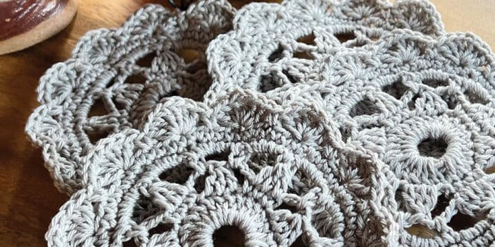 Crochet Patons Grace Coasters 5 in Pile