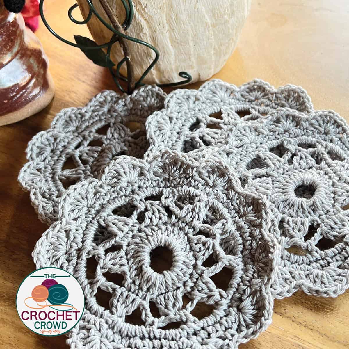 Crochet Patons Grace Coasters 5 in Pile