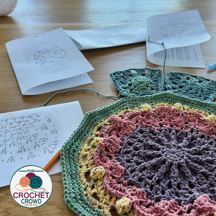 Crochet Study of Complicated Blanket in Design Mode
