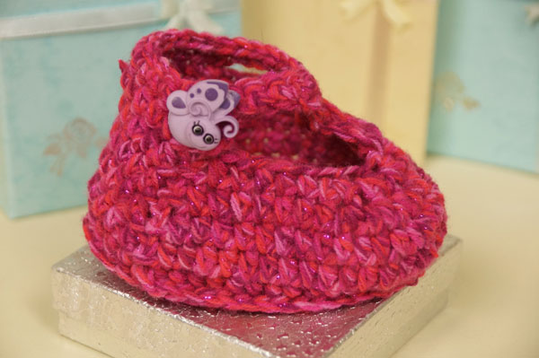 Crochet Ruby Slipper Baby Booties Pattern